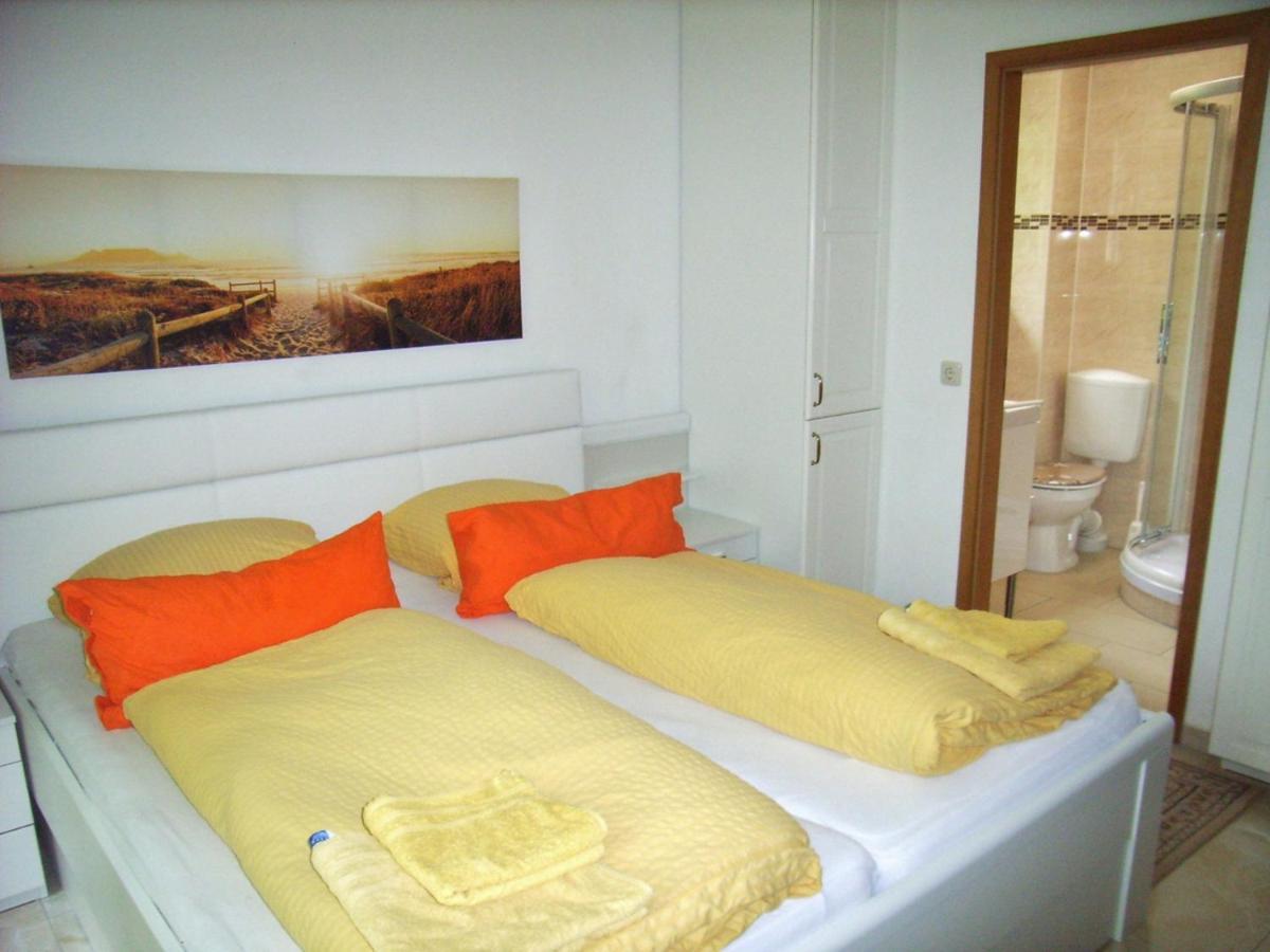 Ostsee Hotel-Pension An Der Lindenallee 바트 도베란 외부 사진