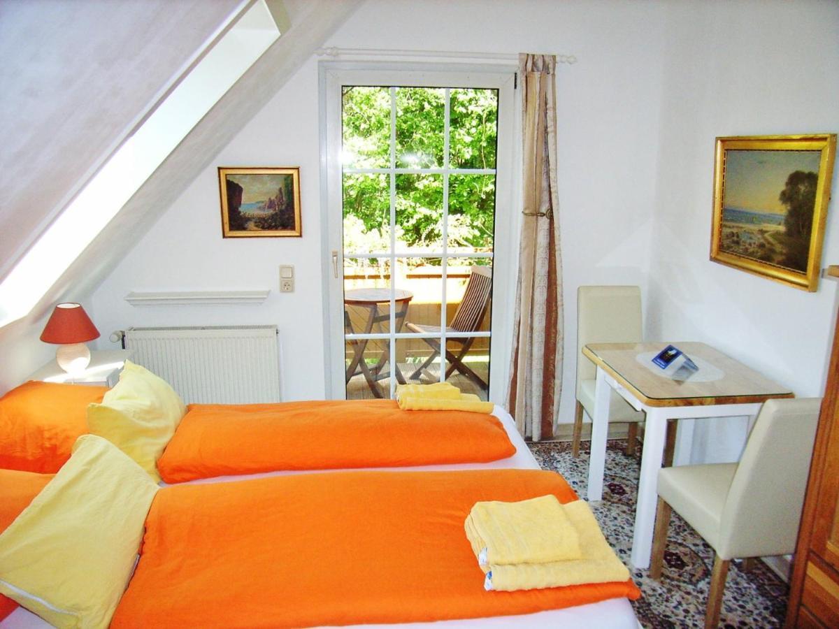 Ostsee Hotel-Pension An Der Lindenallee 바트 도베란 외부 사진