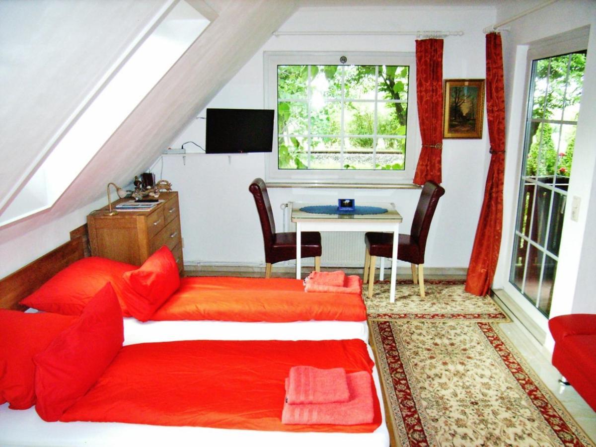 Ostsee Hotel-Pension An Der Lindenallee 바트 도베란 외부 사진